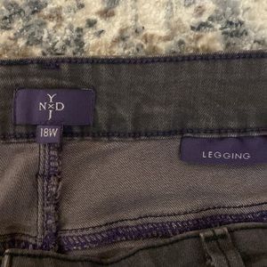 NYDJ size 18W Grey Denim Legging NWOT
